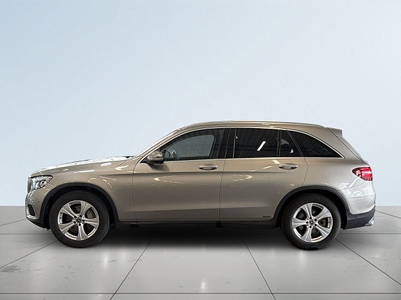 Mercedes-Benz GLC220 d 4 of 5