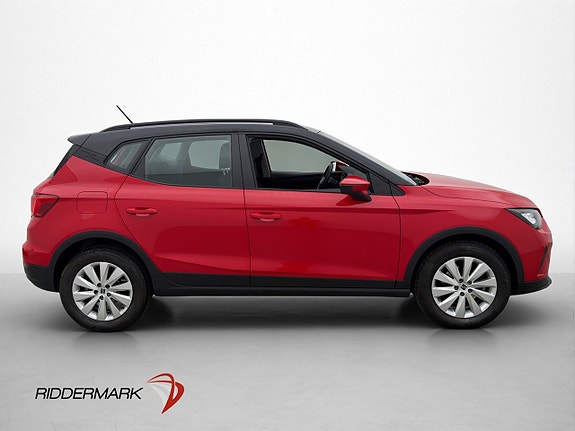 Seat Arona 8 of 26