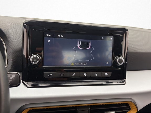 Seat Arona 17 of 26