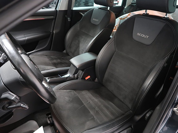 Skoda Octavia Scout 18 of 30