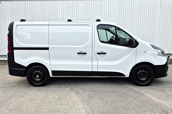 Renault Trafic 7 of 21
