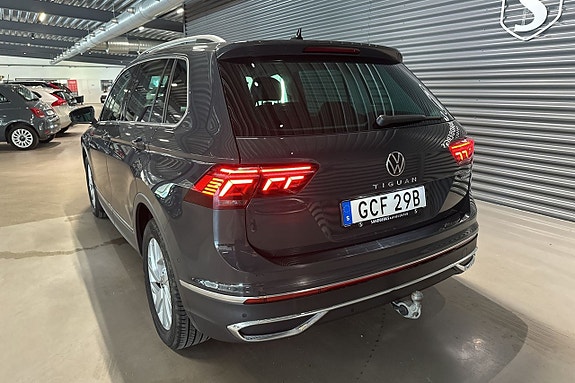 Volkswagen Tiguan 6 of 21