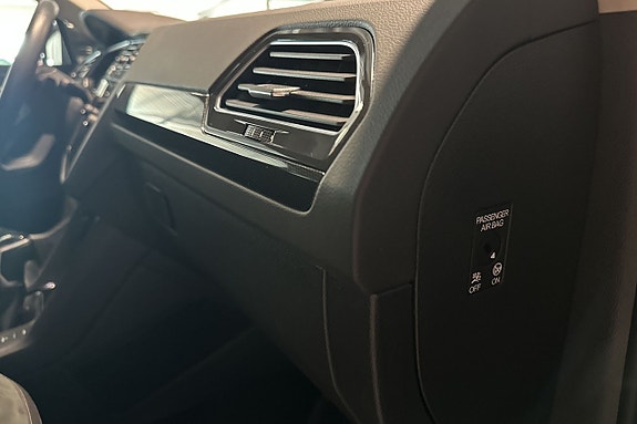 Volkswagen Tiguan 16 of 21