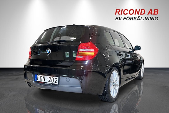 BMW 120 12 of 16
