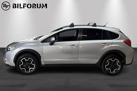 Subaru XV 2 of 5