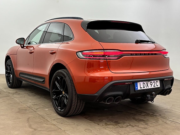 Porsche Macan 4 of 5