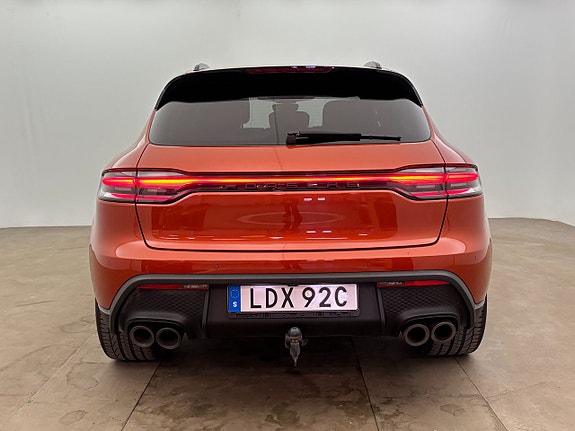 Porsche Macan 5 of 5