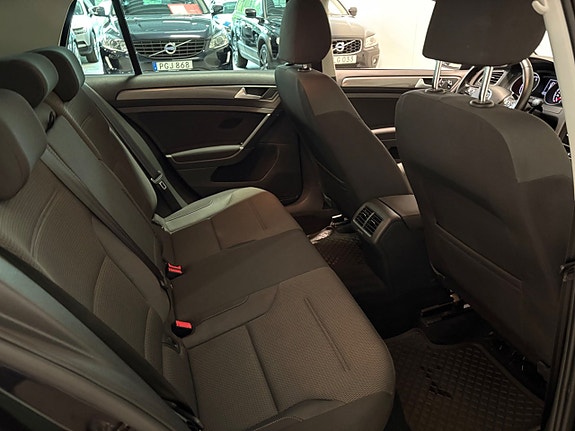 Volkswagen Golf I 19 of 20