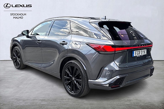 Lexus RX500h 2 of 5