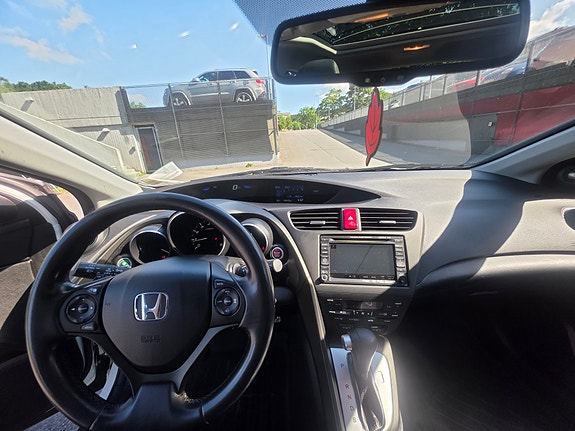 Honda Civic 3 of 5