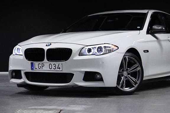 BMW 520d 4 of 5