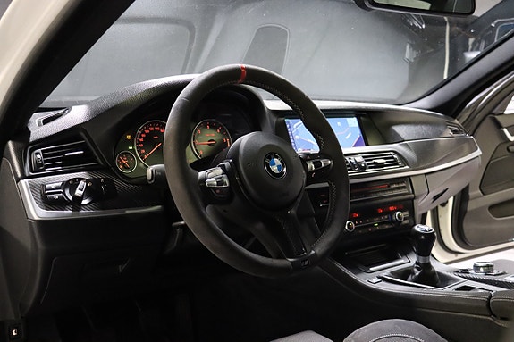 BMW 520d 12 of 27