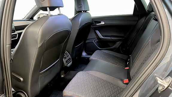 Seat Leon 12 of 13