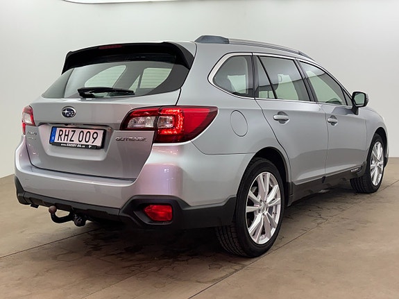 Subaru Outback 6 of 23