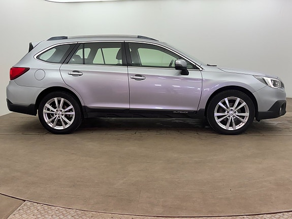 Subaru Outback 7 of 23