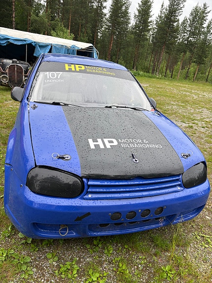 Volkswagen Golf IV 3 of 5