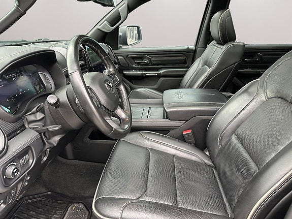 Dodge RAM 10 of 24