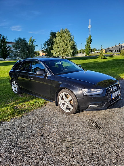 Audi A4 2 of 9