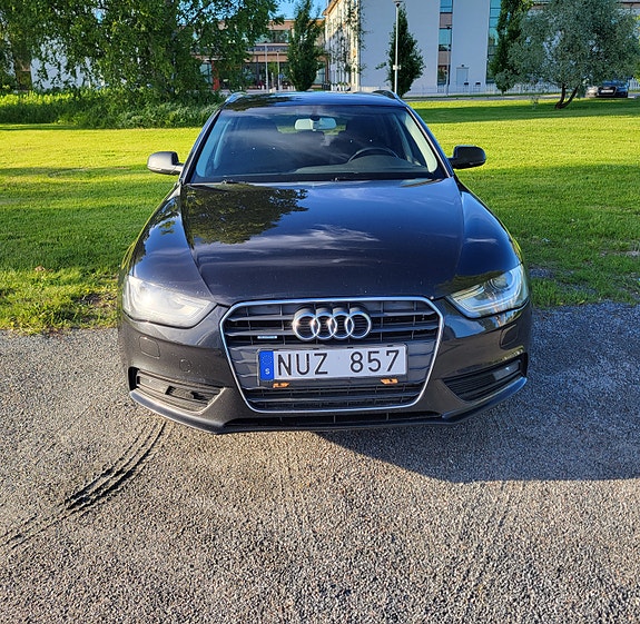 Audi A4 3 of 9