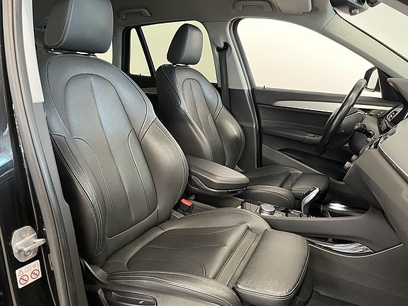 BMW X1 18 of 23