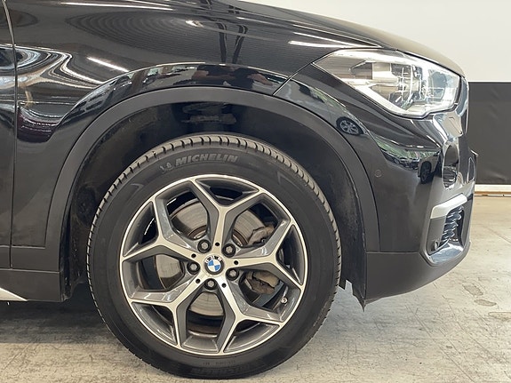 BMW X1 5 of 5
