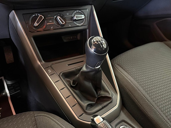 Volkswagen Polo 20 of 23
