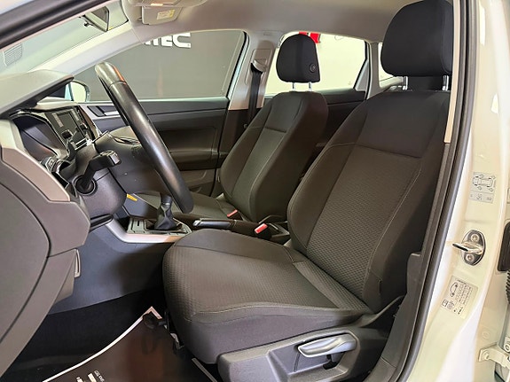 Volkswagen Polo 14 of 23