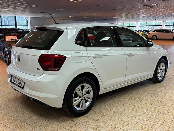 Volkswagen Polo 7 of 23