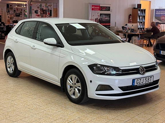 Volkswagen Polo 9 of 23