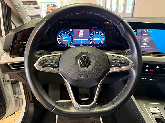 Volkswagen Golf I 19 of 26