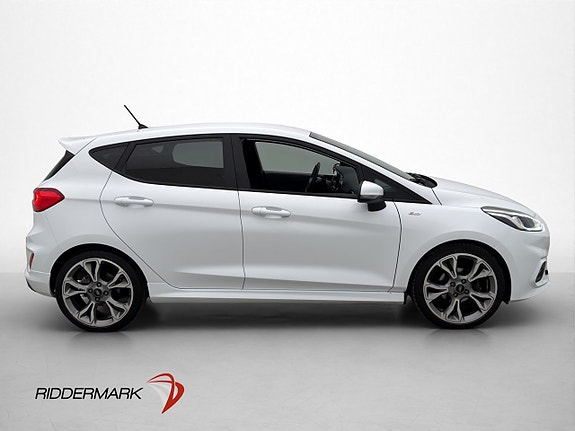 Ford Fiesta 4 of 5