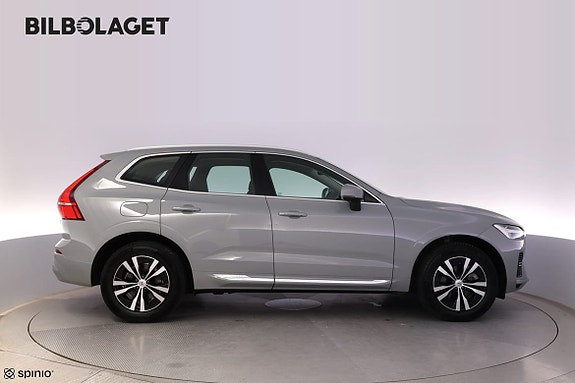 Volvo XC60 2 of 5