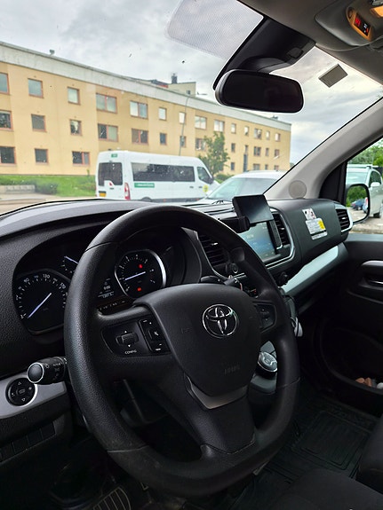 Toyota Proace Verso 11 of 14