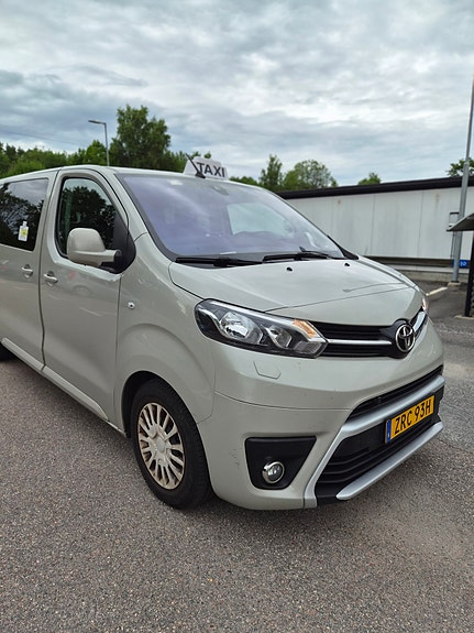 Toyota Proace Verso 12 of 14