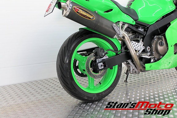 Kawasaki Ninja ZX9R Akrapovic Stor lagerrensning – Begränsad tid! 5 of 5