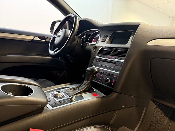 Audi Q7 5 of 5