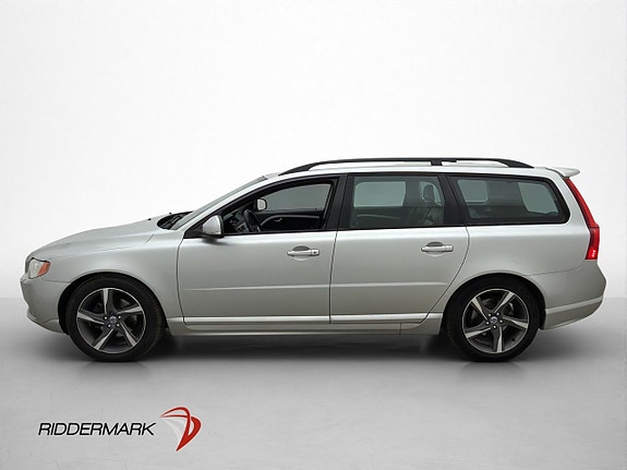 Volvo V70 4 of 5