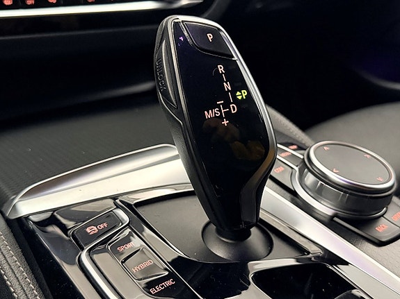 BMW 530e 29 of 30