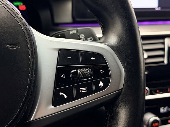 BMW 530e 19 of 30