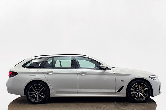 BMW 530e 5 of 30