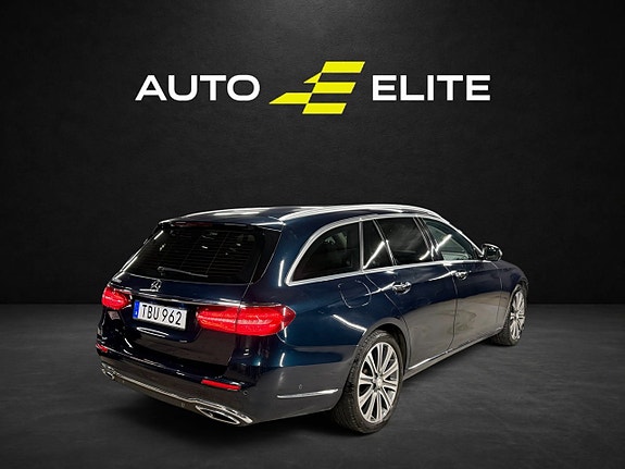 Mercedes-Benz E220 6 of 25
