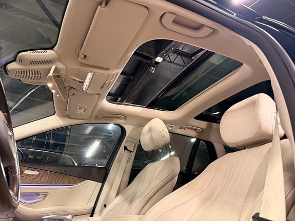 Mercedes-Benz E220 15 of 25