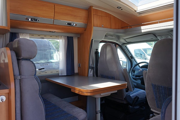 Adria Mobil Coral S 670 SLT Scandinavian Edition 131 hk 5 of 14