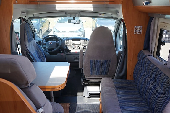 Adria Mobil Coral S 670 SLT Scandinavian Edition 131 hk 6 of 14