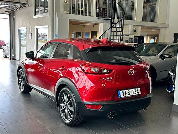 Mazda CX-3 3 of 5