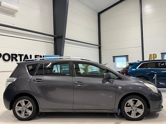 Toyota Verso 5 of 14
