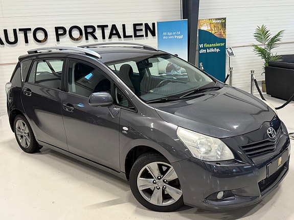 Toyota Verso 3 of 14