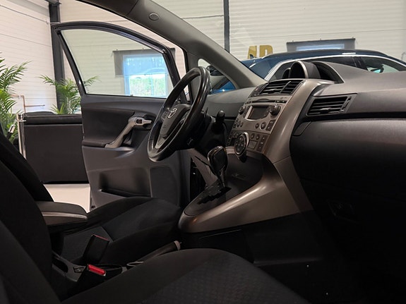 Toyota Verso 10 of 14