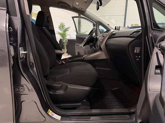 Toyota Verso 9 of 14