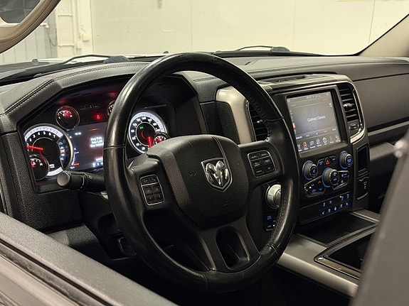 Dodge RAM 1500 15 of 30